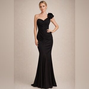 Cache One Shoulder Mermaid Black Evening Gown Size 4